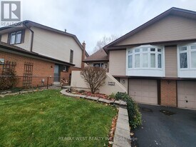 4250 Jefton Crescent in Mississauga, ON - Building Photo