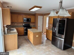 3877 Shiner Ct in Waldorf, MD - Building Photo - Building Photo