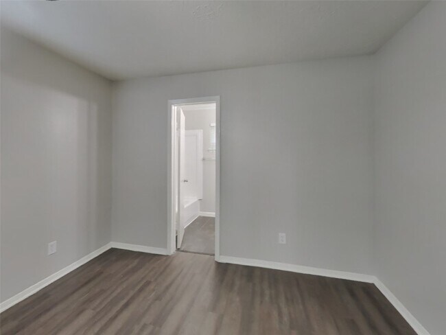 4227 Burkegate Dr in Spring, TX - Building Photo - Building Photo