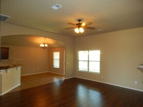 17709 Black Hawk Cir in Edmond, OK - Building Photo - Building Photo