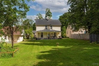 22 Kellogg St in Kirkland, NY - Building Photo - Building Photo
