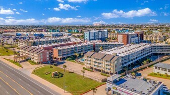 6300 Seawall Blvd in Galveston, TX - Building Photo