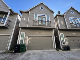 902 W 20th St in Houston, TX - Building Photo