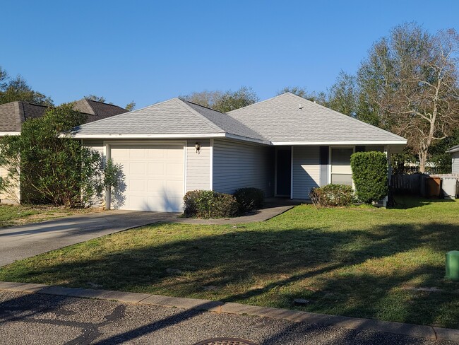 property at 2787 Bay Club Dr