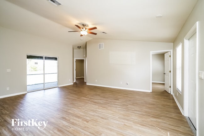 2023 Grayson Ave in Alva, FL - Building Photo - Building Photo