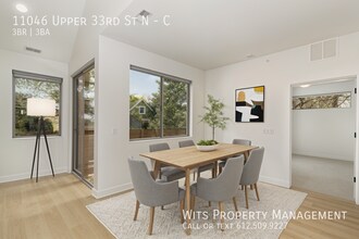 11046 Upper 33rd St N in Lake Elmo, MN - Building Photo - Building Photo