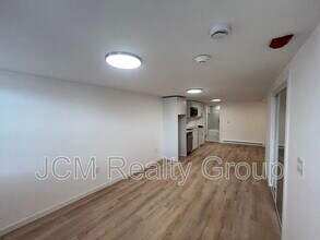5 Bellingham Ave in Revere, MA - Building Photo - Building Photo