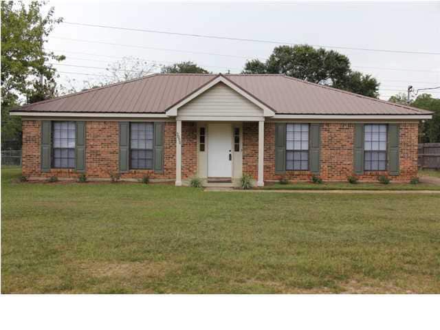 property at 5000 Langham Pl