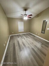 8208 White Falls Blvd in Jacksonville, FL - Building Photo - Building Photo