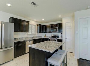 2207 Heaton St in Forney, TX - Building Photo - Building Photo