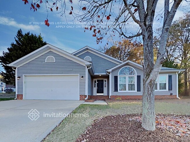 property at 4091 Woodbury Terrace NW