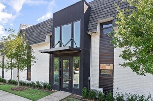 3655 Old Shell Rd in Mobile, AL - Building Photo