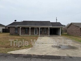 415 Wildwood Cove in Perryville, AR - Building Photo