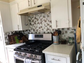 7031 Langdon Ln in Houston, TX - Building Photo - Building Photo