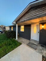 7517 Bayard Park Dr in Evansville, IN - Building Photo