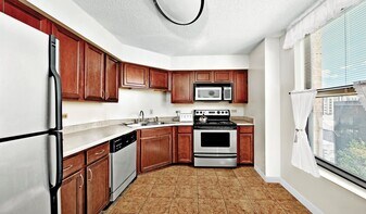 1715 Chicago Ave in Evanston, IL - Building Photo