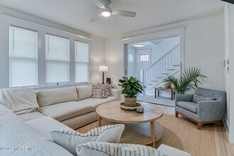 85 Mt Hermon Way in Ocean Grove, NJ - Building Photo - Building Photo