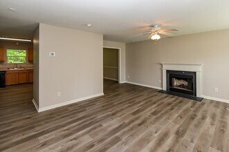 1554 Kindred Cir NW in Concord, NC - Building Photo - Building Photo