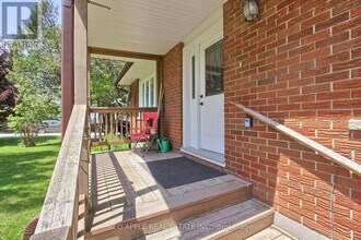 2330 Gilford Rd in Innisfil, ON - Building Photo - Building Photo