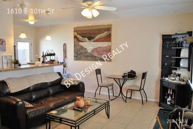 property at 1610 E 10th St