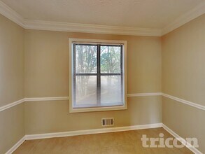 5040 Sumit Wood Dr NW in Kennesaw, GA - Building Photo - Building Photo