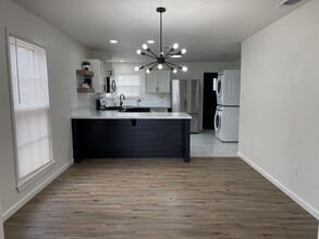2608 31st St in Lubbock, TX - Building Photo - Building Photo