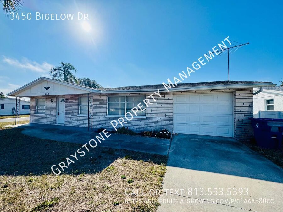 3450 Bigelow Dr in Holiday, FL - Building Photo