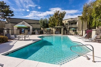 Val Vista Gardens Apartments in Mesa, AZ - Building Photo - Building Photo