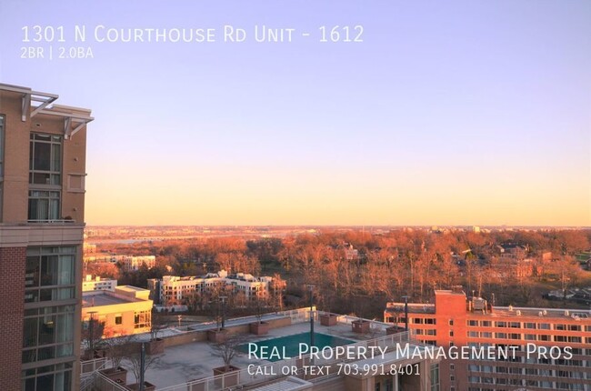 property at 1301 N Courthouse Rd