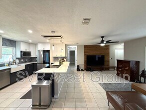 432 Helmsman Ln in Atlantic Beach, FL - Building Photo - Building Photo