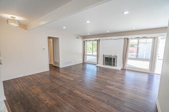 10034 Fullbright Ave in Los Angeles, CA - Building Photo - Building Photo