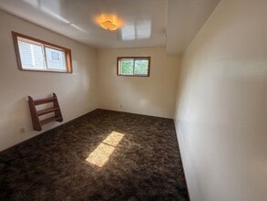 1610 Oakmont St NW in Canton, OH - Building Photo - Building Photo