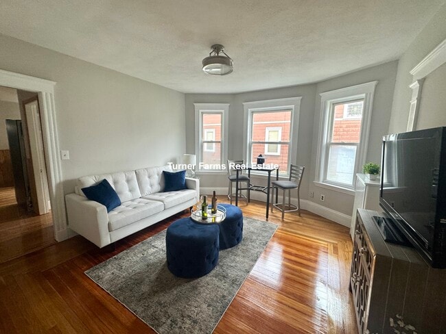 84 Quincy St, Unit 1