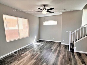 708 Emerald Idol Pl in Henderson, NV - Foto de edificio - Building Photo