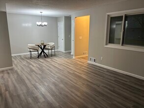 9431 Ranchview Ln N in Maple Grove, MN - Building Photo - Building Photo