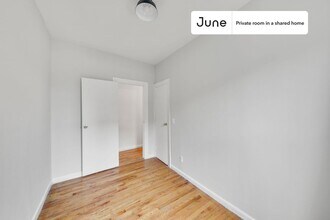 Room in Shared 3 bed/1 bath home in New York, NY - Building Photo - Building Photo
