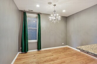 2214 W Charleston St in Chicago, IL - Building Photo - Building Photo