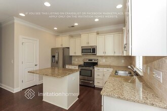 2516 Gallery Drive in Denver, NC - Building Photo - Building Photo