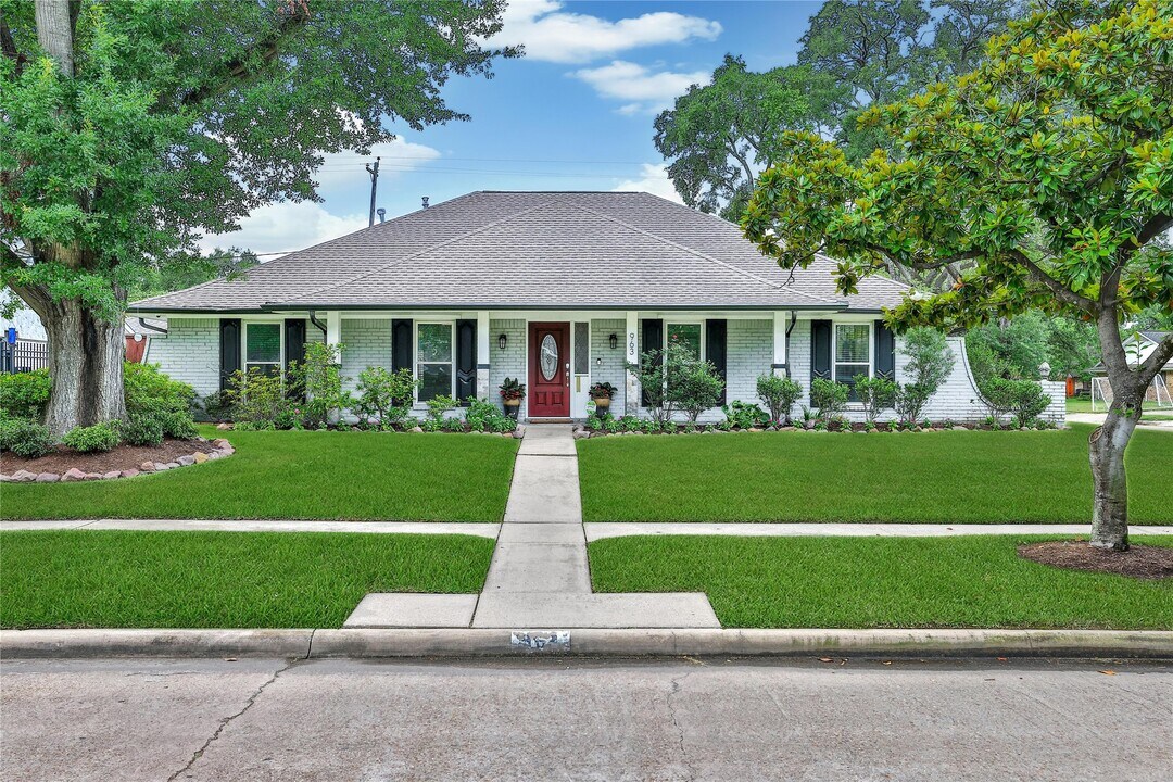 963 Thornton Rd in Houston, TX - Building Photo