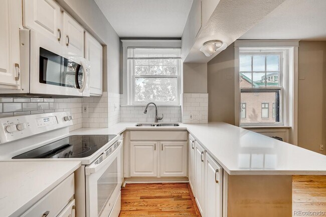 property at 215 E 11th Ave