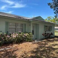 4515 Needle Palm Dr in New Port Richey, FL - Building Photo