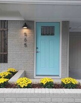 565 Lakeland Dr in Hot Springs, AR - Building Photo