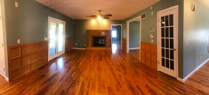 60 Mumford Rd in Narragansett, RI - Building Photo - Building Photo