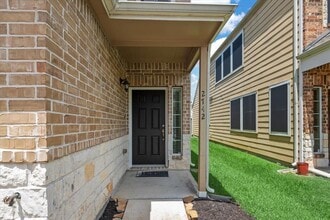 2742 Windy Thicket Ln in Houston, TX - Building Photo - Building Photo