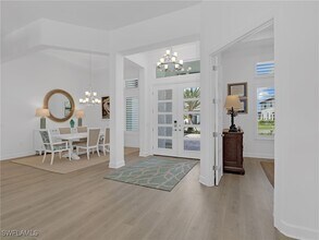 15432 Turin Dr in Naples, FL - Building Photo - Building Photo
