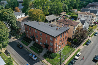 49-51 Kibbe St in Hartford, CT - Foto de edificio - Building Photo