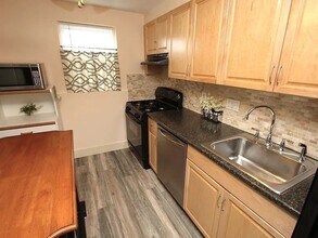 270 Main St in North Reading, MA - Building Photo - Building Photo