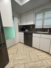 117 Lehane Terrace in North Palm Beach, FL - Building Photo - Building Photo