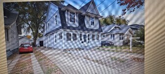 29 Sutton St SW, Unit 2 in Grand Rapids, MI - Building Photo