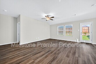 2121 Gustavus Dr in Sherman, TX - Building Photo - Building Photo